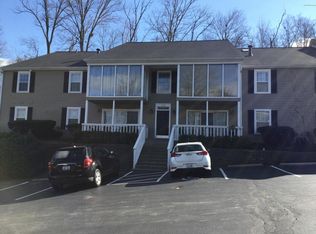 410 Mockingbird Valley Rd APT 4, Louisville, KY 40207