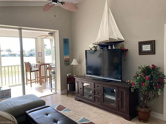 2nd image of 8200 Twelve Oaks Cir APT 423