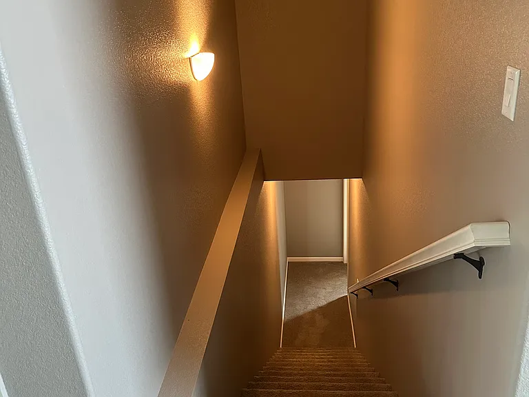 509 Deville Dr — Photo 14