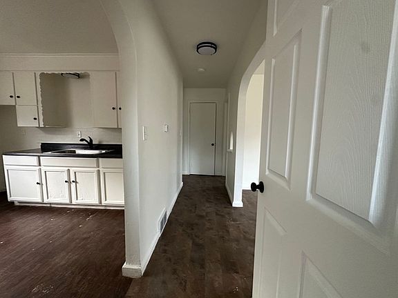 2nd image of 1508 Meadow Ave