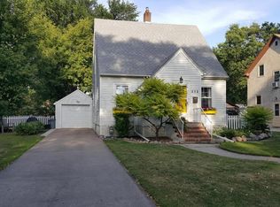 212 12th St N, Moorhead, MN 56560