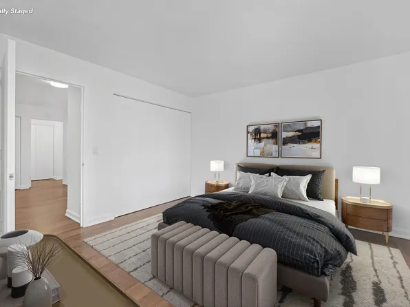 77 West 24th Street image 2 of 25