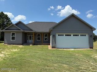 1013 Birchwood Dr, Nashville, NC 27856