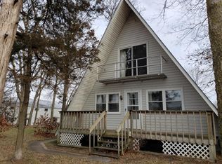 2551 Township Road 1600e, Oquawka, IL 61469