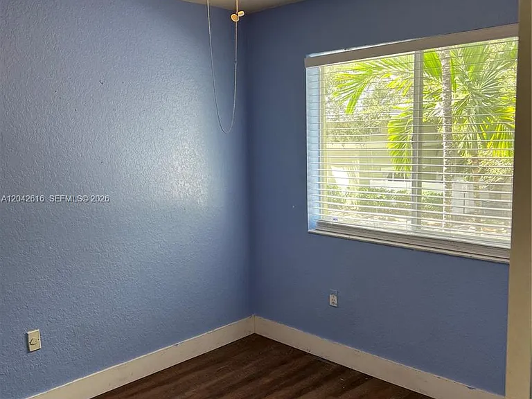 183 Hidden Court Rd #F-33 — Photo 33