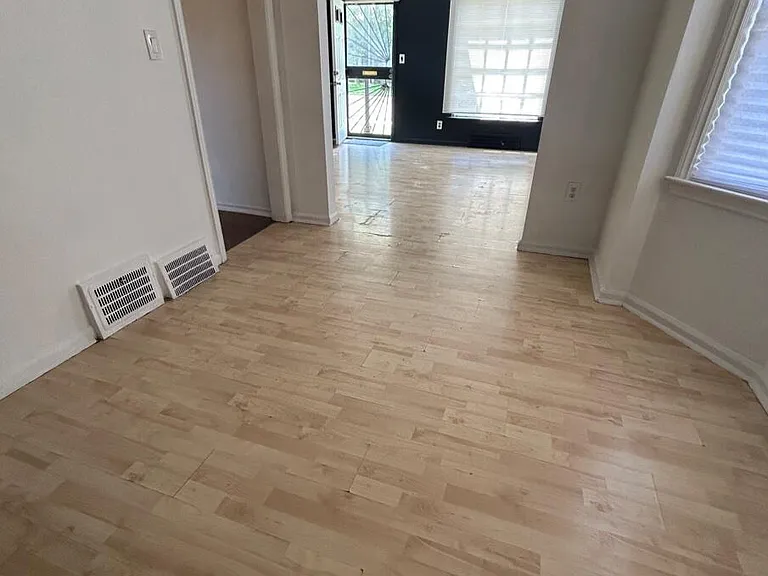 2034 Ewald Cir — Photo 8