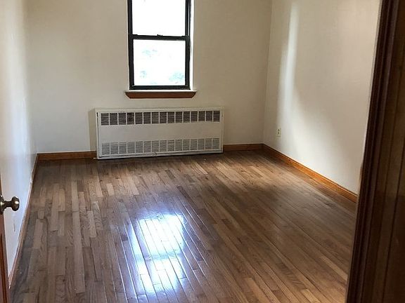 4th image of 4116 51st St APT 2G