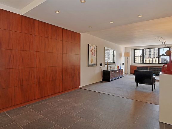 2nd image of 315 E 72nd St APT 15L