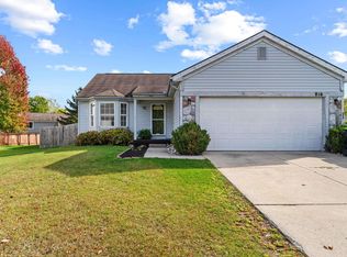 816 Millerway Dr, Fenton, MI 48430