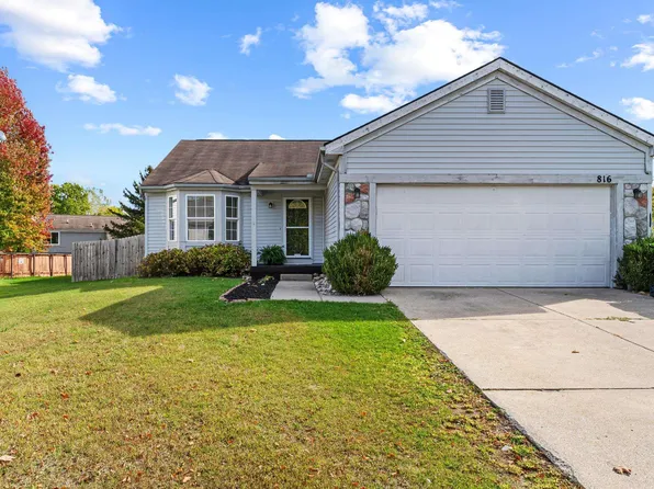 816 Millerway Dr, Fenton, MI 48430