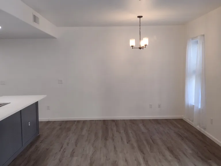 1210 Walnut Ave #1 — Photo 6