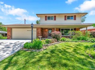 607 Ashburnham St, Auburn Hills, MI 48326