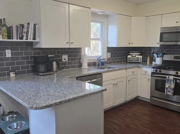 11922 Shagbark Dr, Rockville, MD 20852