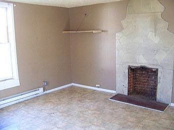 5th image of 215 Harrison Ave