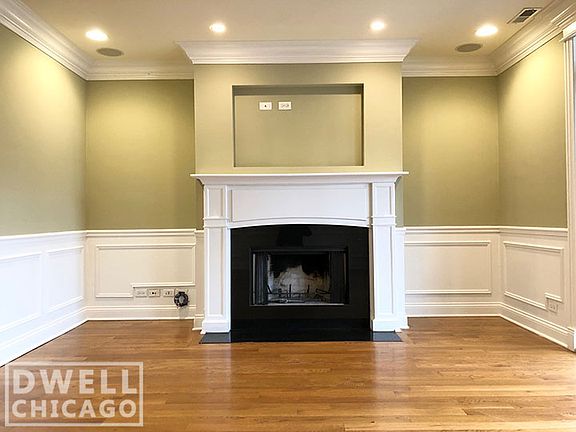 4th image of 2904 W Belmont Ave Unit 201