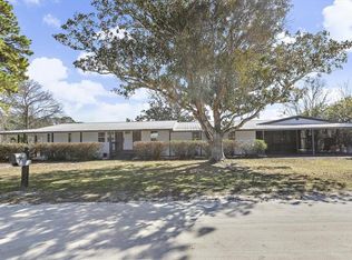 126 Georgia Ave, Crescent City, FL 32112