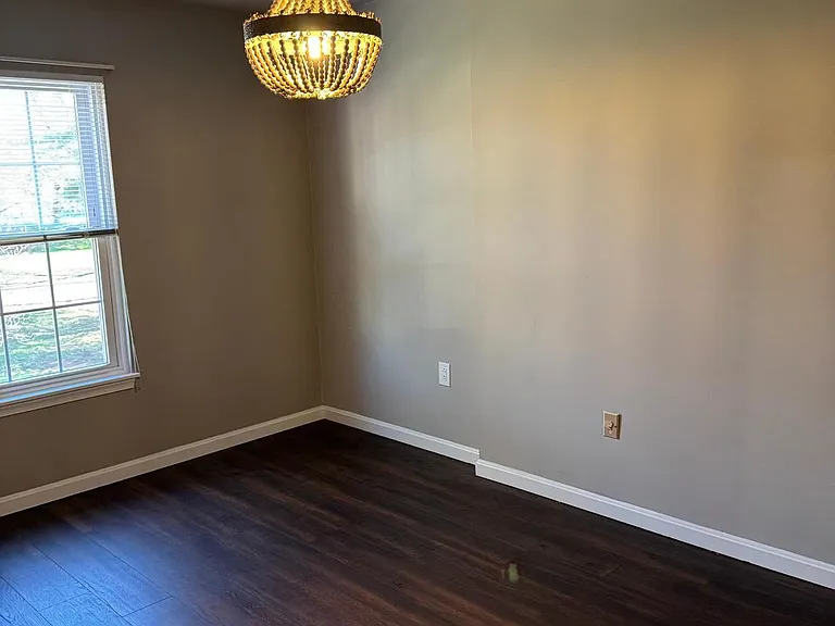 168 Valley Greene Cir #168 — Photo 19