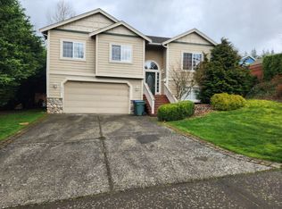 533 40th St, Bellingham, WA 98229