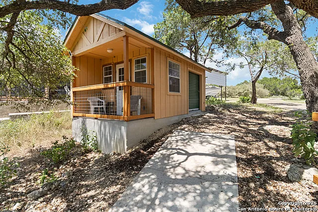 2676 Woodcrest Dr — Photo 22