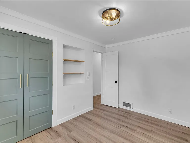 6211 W Magnolia Ave — Photo 19