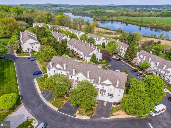 2206 Mallard Ln, Downingtown, PA 19335