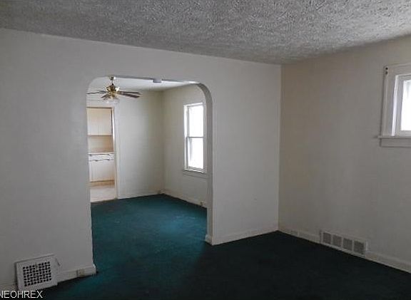 3rd image of 13306 Union Ave