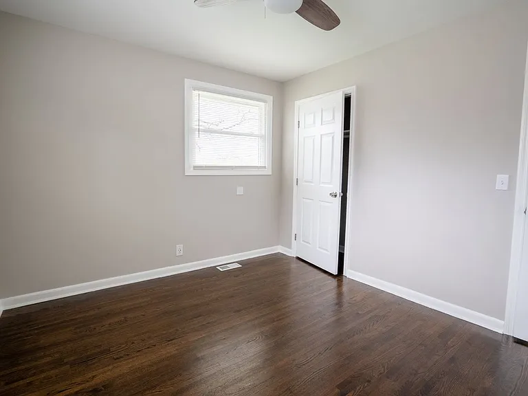 3914 Creekside Dr — Photo 21
