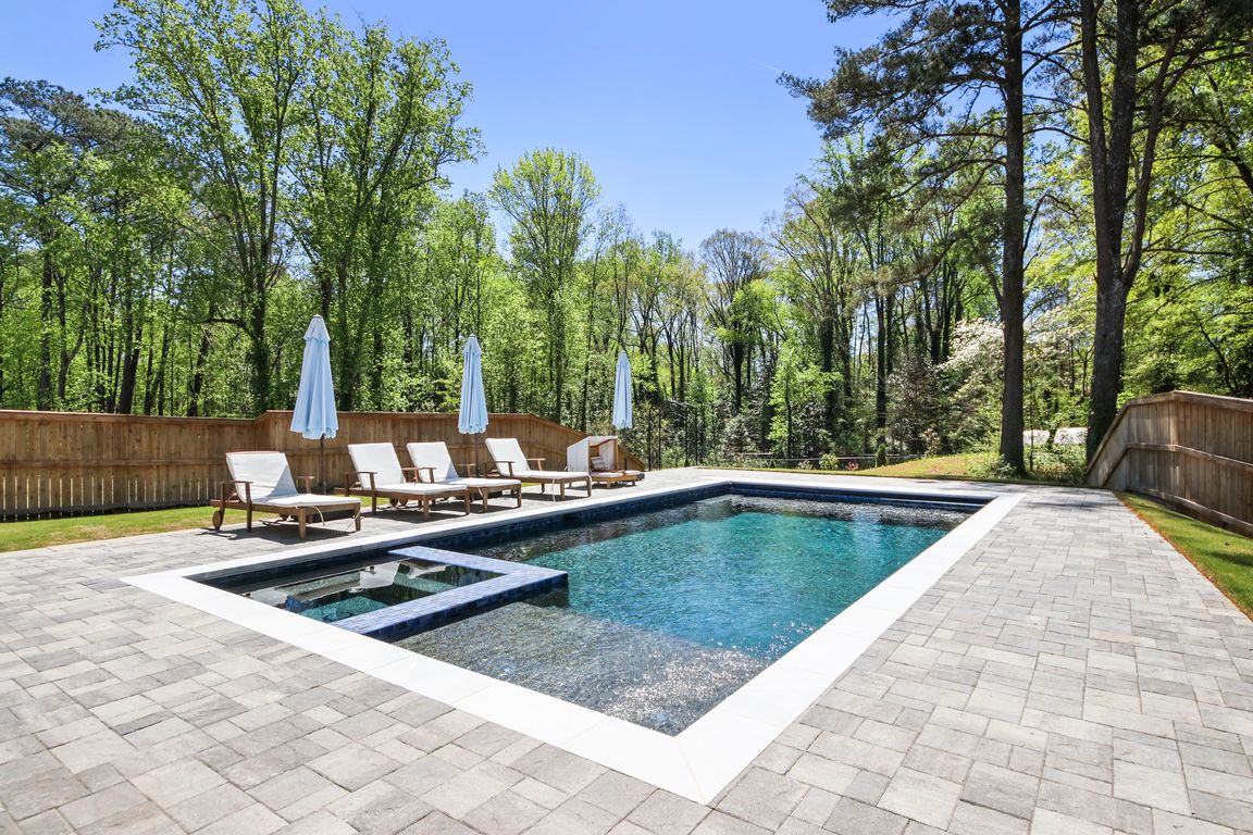 1252 Hayes Dr, Smyrna, GA 30080 MLS 10322098 Zillow