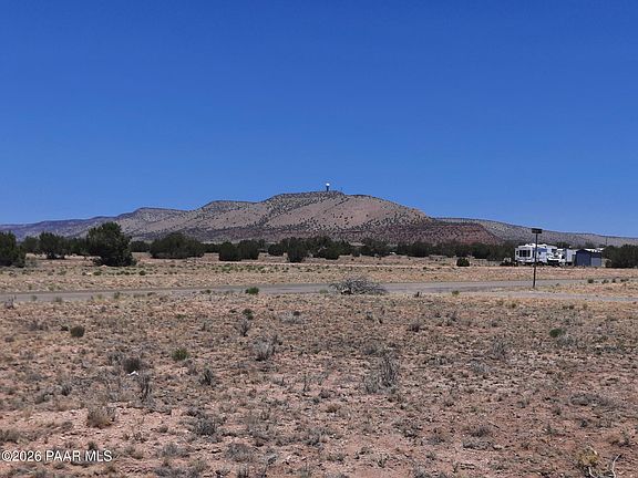 5th image of 27705 W Fort Rock Rd