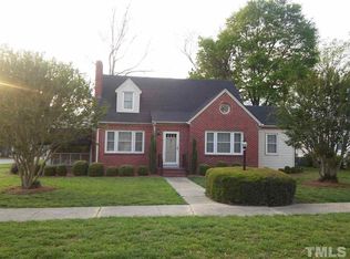 410 S King Ave, Dunn, NC 28334