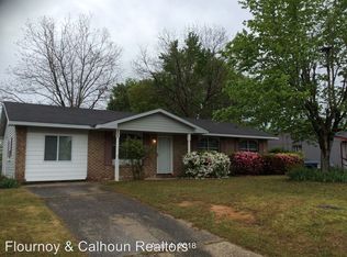 801 9th Ave S, Phenix City, AL 36869