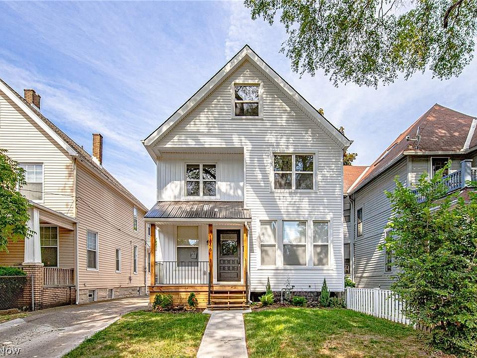 1st image of 1846 W 45th St