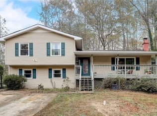 3355 Sir Lancelot Pl SW, Marietta, GA 30008