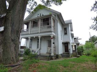 37 Hill St, Waterbury, CT 06704