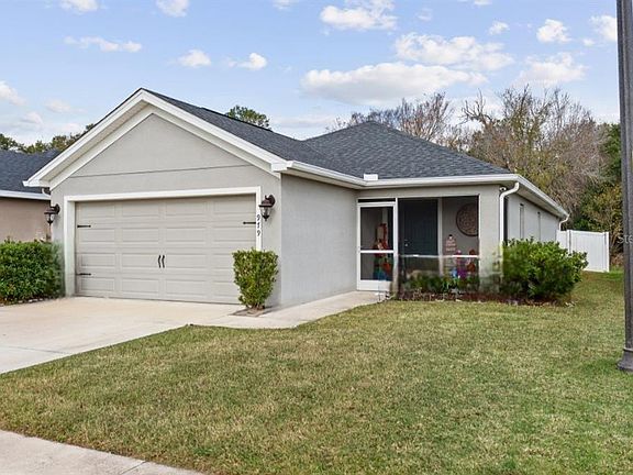 3rd image of 979 Pearly Ridge Ln