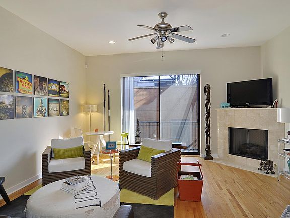 5th image of 2147 W Evergreen Ave Unit 103