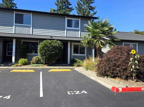 21521 4th Ave W APT C24