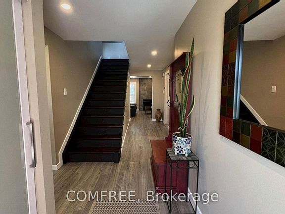 2nd image of 2093 Boake St