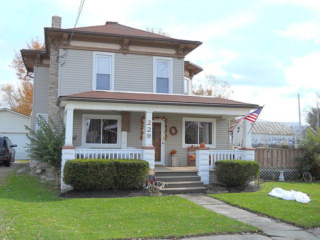 1st image of 229 S Main St