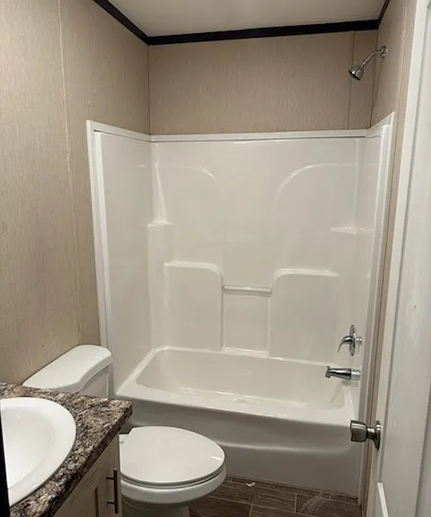 125 Dogwood St #409 — Photo 7