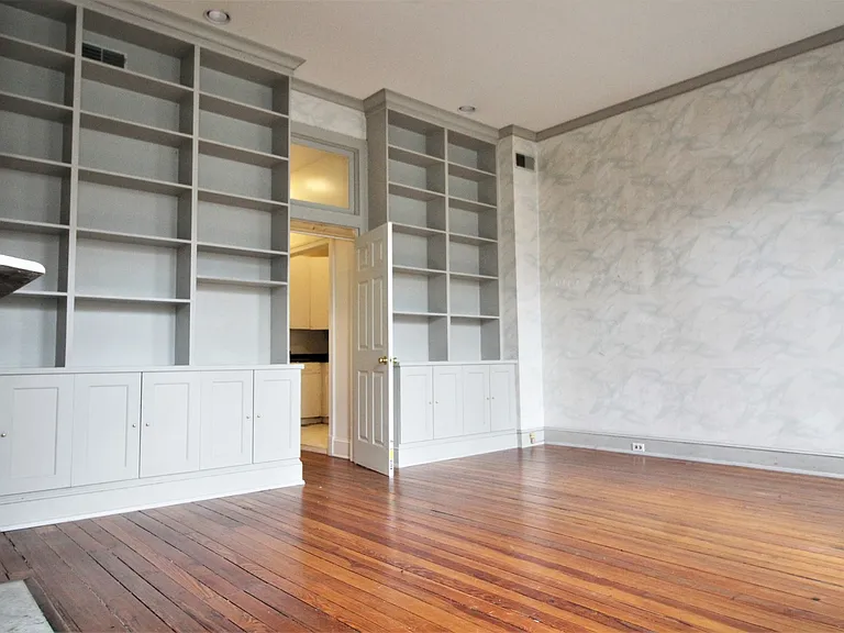 1513 Bolton St. — Photo 20