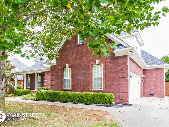 3rd image of 3133 Jenkins Dr