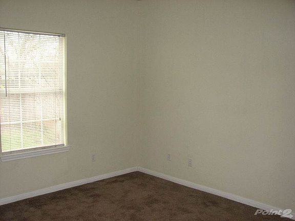 4th image of 1220 Wood Ave #B