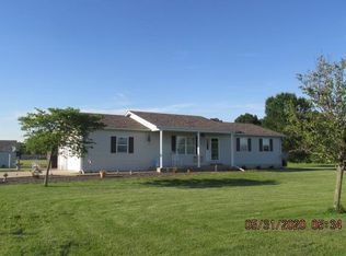 20848 Lake Ka Ho Rd, Mount Olive, IL 62069