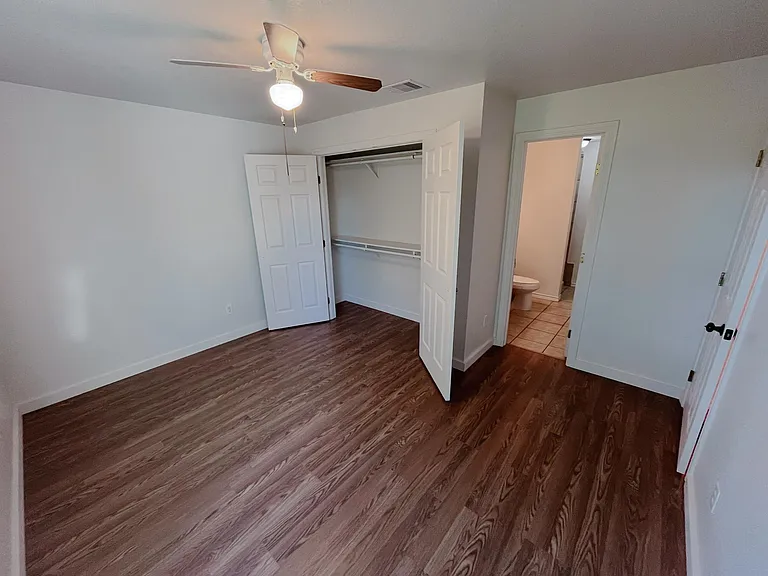 101 Sweeney Ave — Photo 12