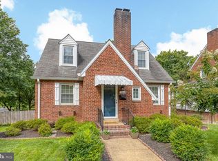 1702 N Glebe Rd, Arlington, VA 22207