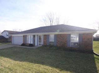 2118 Sherwood Forest Dr, Miamisburg, OH 45342