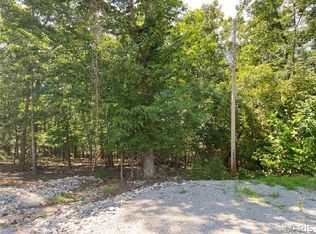 5101 W Loop Dr, Perryville, MO 63775