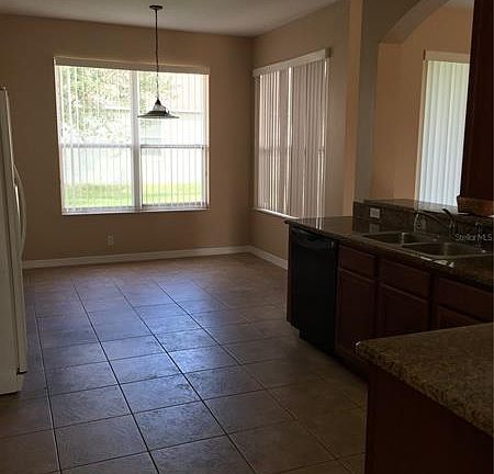 5th image of 15451 Montesino Dr