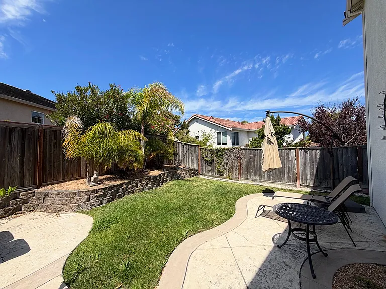 720 Legends Pl — Photo 38